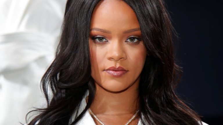 Rihanna lanza nuevo sencillo